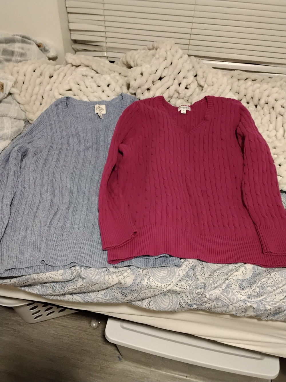 St. John's Bay Cable Knit V-Neck Sweater - Pink & Light Blue
